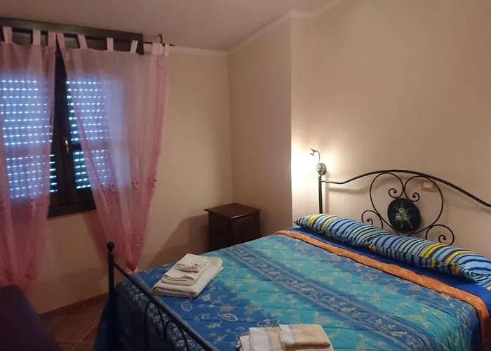 Bed & Breakfast Mony E Nico Riola Sardo